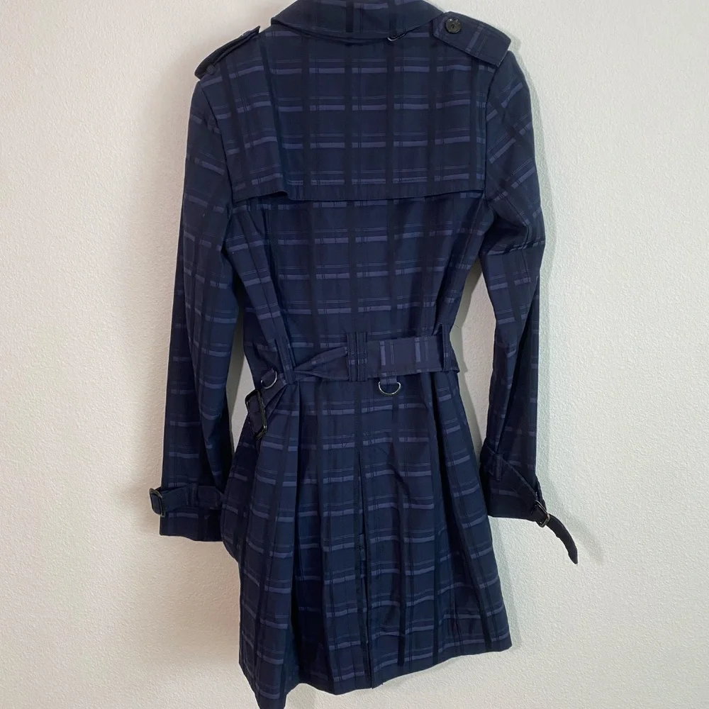 Banana Republic Women's Mid Length Madra Plaid Trench Coat - Small